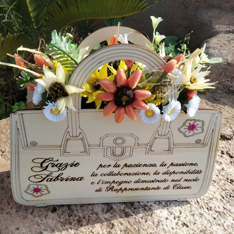 🌸 Borsa decorativa in legno per maestra o rappresentante ✨