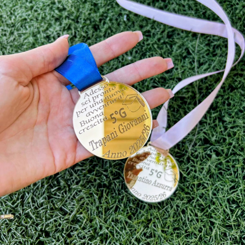 🏅 Medaglie in plexiglass specchiato – Fine anno scolastico ✨
