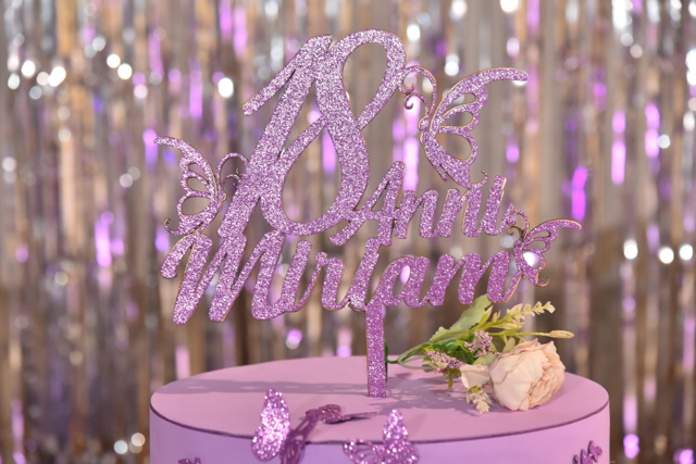 Glicine Cake Topper