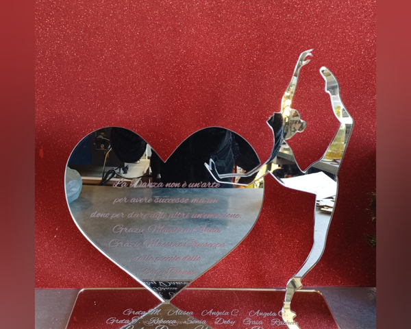 Decorazione per Commemorazioni Sportive - Incisione Personalizzata - Misure: 30 x 30 cm 🏅🌟